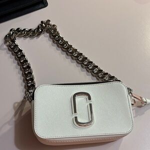 Marc Jacobs White Snapshot Crossbody with Silver Chain